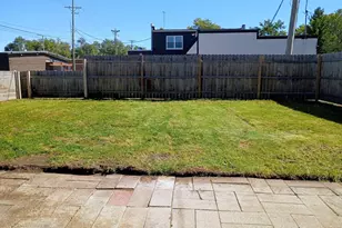 1618 Fulton Ave, Rockford, IL 61103 - Photo 7