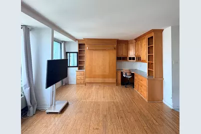 211 E Ohio Street #2706, Chicago, IL 60611 - Photo 5