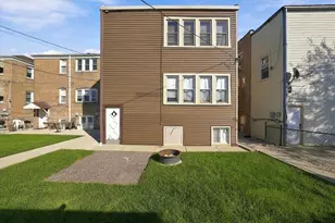 1826 Elmwood Ave, Berwyn, IL 60402 - Photo 17