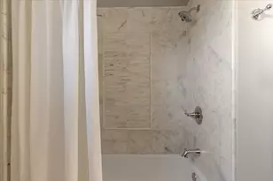 5324 N Laramie Ave, Chicago, IL 60630 - Photo 17