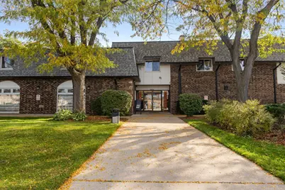 9400 Bay Colony Drive #2W, Des Plaines, IL 60016 - Photo 19