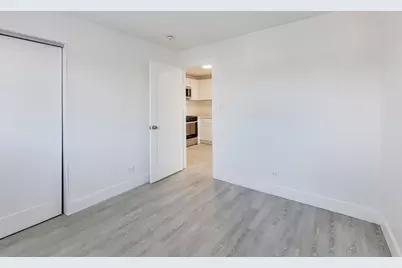 10360 Michael Todd Terrace #1S, Glenview, IL 60025 - Photo 9