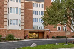 50 Lake Blvd, Buffalo Grove, IL 60089 - Photo 3