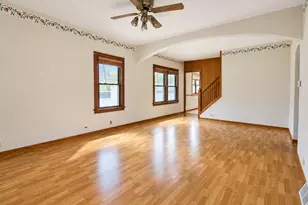 1423 N Raynor Ave, Joliet, IL 60435 - Photo 9