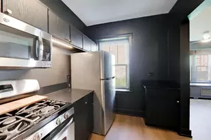 647 W Sheridan Rd, Chicago, IL 60613 - Photo 9