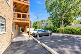 7019 N Ridge Blvd, Chicago, IL 60645 - Photo 15