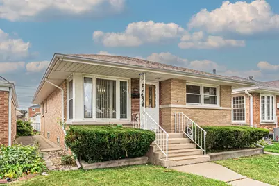 1528 N 21 Avenue, Melrose Park, IL 60160 - Photo 1