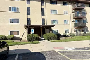 535 S Cleveland Ave S, Arlington Heights, IL 60005 - Photo 1