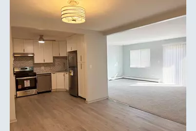 535 S Cleveland Avenue S #305, Arlington Heights, IL 60005 - Photo 5