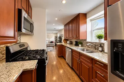 1464 W Ohio Street, Chicago, IL 60642 - Photo 15
