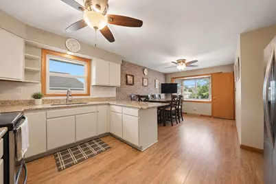 9429 Major Avenue, Oak Lawn, IL 60453 - Photo 9