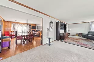 23 Coffman Ln, Plano, IL 60545 - Photo 3
