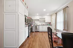 931 Bonniebrook Ave, Mundelein, IL 60060 - Photo 5