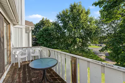 215 Brookston Drive #B2, Schaumburg, IL 60193 - Photo 19
