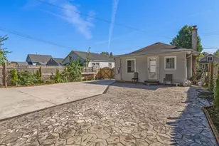 917 Mason Ave, Aurora, IL 60506 - Photo 9