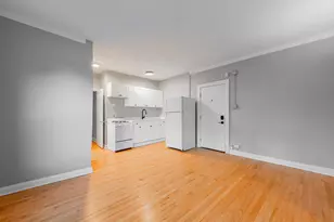 1414 W Pratt Blvd, Chicago, IL 60626 - Photo 3