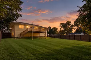 300 Hickory Ave, Romeoville, IL 60446 - Photo 47