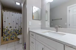 1230 N Knollwood Dr, Palatine, IL 60067 - Photo 15