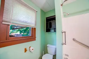 436 E Cherry St, Watseka, IL 60970 - Photo 17