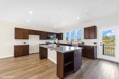 212 Mountain Interval Road #06325, Schaumburg, IL 60193 - Photo 5