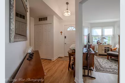 1452 S Pembroke Drive, South Elgin, IL 60177 - Photo 3