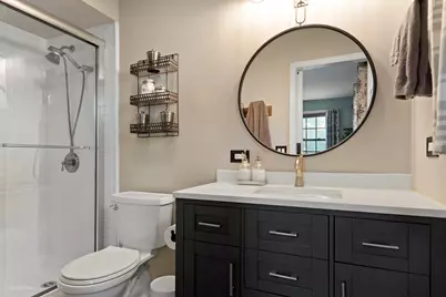 945 E Benton Avenue, Naperville, IL 60540 - Photo 15