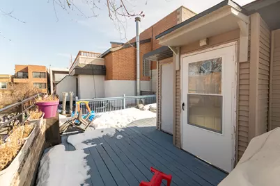 2009 W Walton Street #1, Chicago, IL 60622 - Photo 17