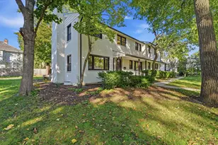 542 E Prospect Ave, Lake Bluff, IL 60044 - Photo 47
