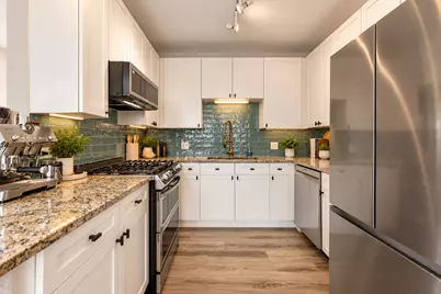 200 W Grand Avenue #1801, Chicago, IL 60654 - Photo 5