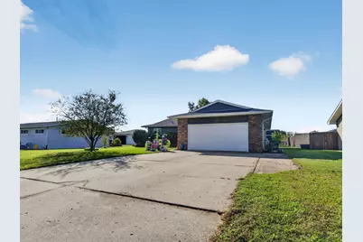 155 W Fox Street, Coal City, IL 60416 - Photo 5