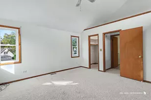 738 Monroe Dr, Lindenhurst, IL 60046 - Photo 15