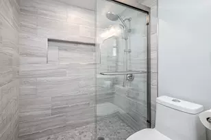 7930 N Kenneth Ave, Skokie, IL 60076 - Photo 27