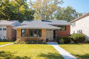 7930 N Kenneth Ave, Skokie, IL 60076 - Photo 1