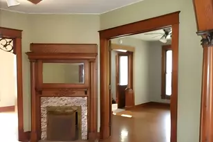 218 E Washington St, Paris, IL 61944 - Photo 3