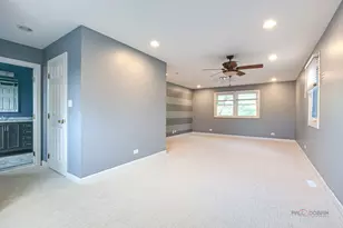 562 Applegate Ln, Lake Zurich, IL 60047 - Photo 31