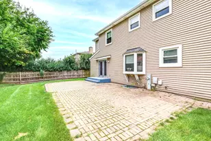 562 Applegate Ln, Lake Zurich, IL 60047 - Photo 39