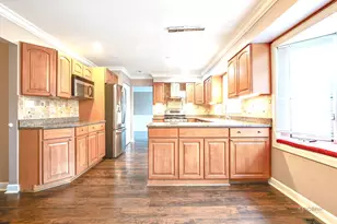 562 Applegate Ln, Lake Zurich, IL 60047 - Photo 15