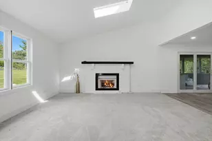 911 Kohley Rd, Lisle, IL 60532 - Photo 15