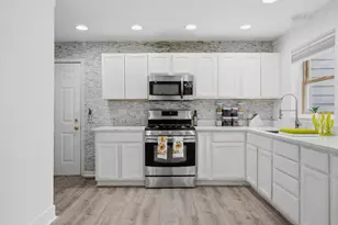 911 Kohley Rd, Lisle, IL 60532 - Photo 19