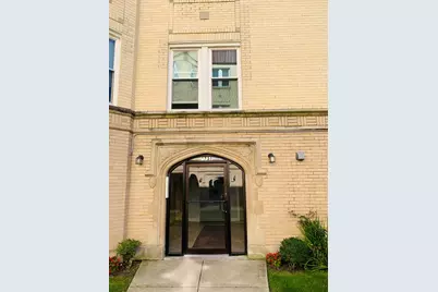 5731 N Kimball Avenue #2B, Chicago, IL 60659 - Photo 3