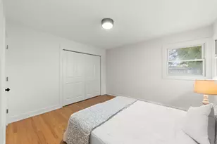 667 W St Aubin Dr, Addison, IL 60101 - Photo 13