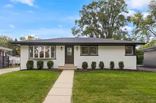 667 W St Aubin Dr, Addison, IL 60101 - Photo 37