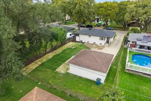 667 W St Aubin Dr, Addison, IL 60101 - Photo 25