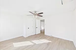 1027 Garfield Ave, Belvidere, IL 61008 - Photo 27
