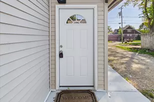 1027 Garfield Ave, Belvidere, IL 61008 - Photo 9
