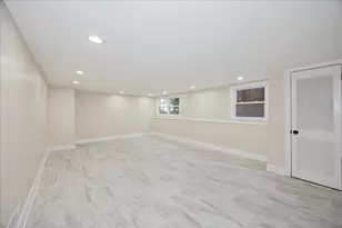 5504 Oak Center Dr, Oak Lawn, IL 60453 - Photo 15