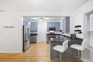 6305 N Claremont Ave, Chicago, IL 60659 - Photo 9