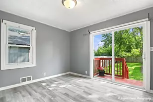 1621 Round Lake Dr, Round Lake Beach, IL 60073 - Photo 15