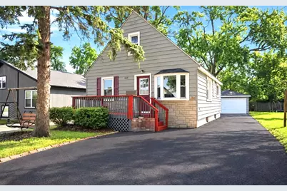 1621 Round Lake Drive, Round Lake Beach, IL 60073 - Photo 1