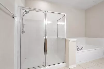 1199 E Port Clinton Road #710, Vernon Hills, IL 60061 - Photo 15